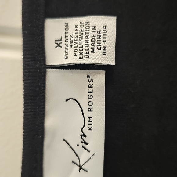 NWT Longsleeve Christmas Tee Embroidered Owl XL - Picture 3 of 4